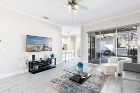 W456 - Gleaming Retreat With Private Pool at Reunion